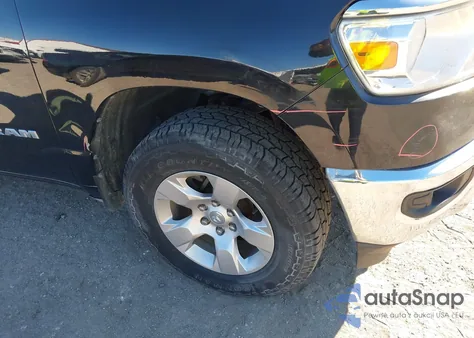 2021 Ram 1500 Big Horn 4X4 5'7 Box из США, поврежденный, VIN 1C6SRFFT7MN599174